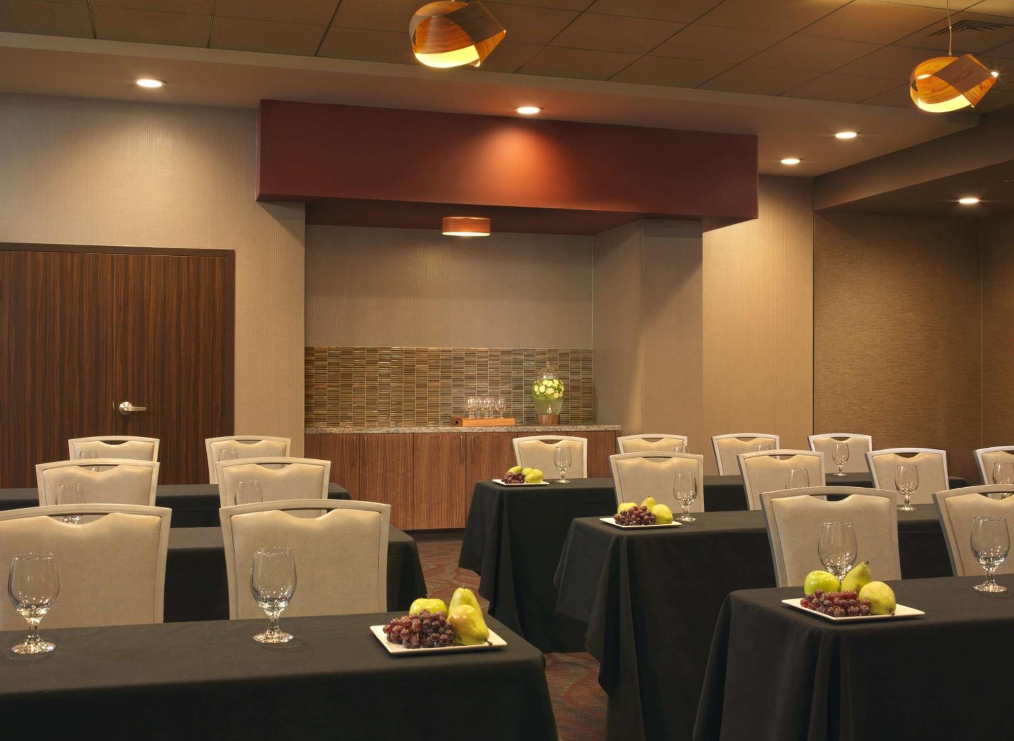 The Broadway Columbia - A Doubletree By Hilton Hotel Ngoại thất bức ảnh