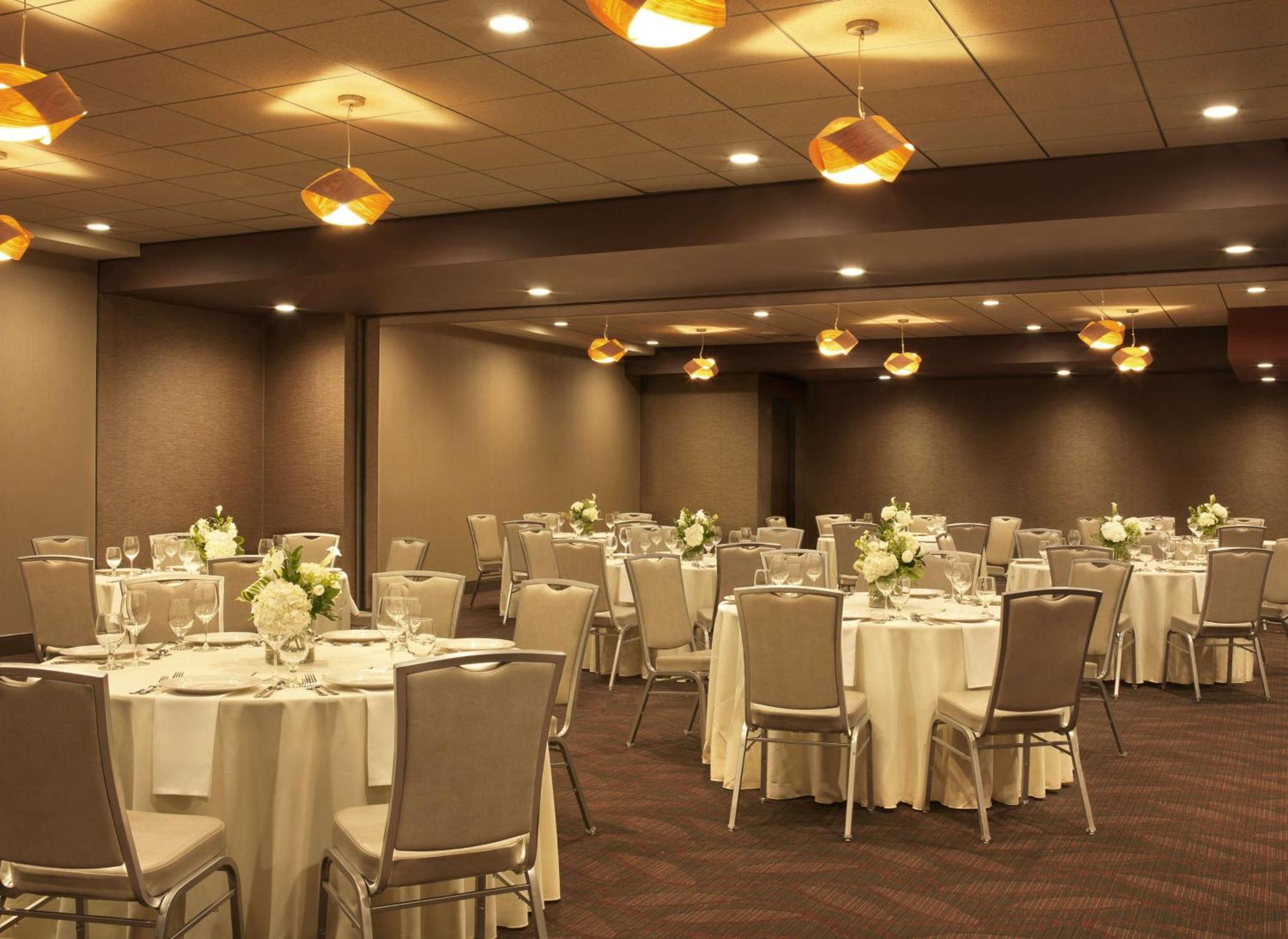 The Broadway Columbia - A Doubletree By Hilton Hotel Ngoại thất bức ảnh
